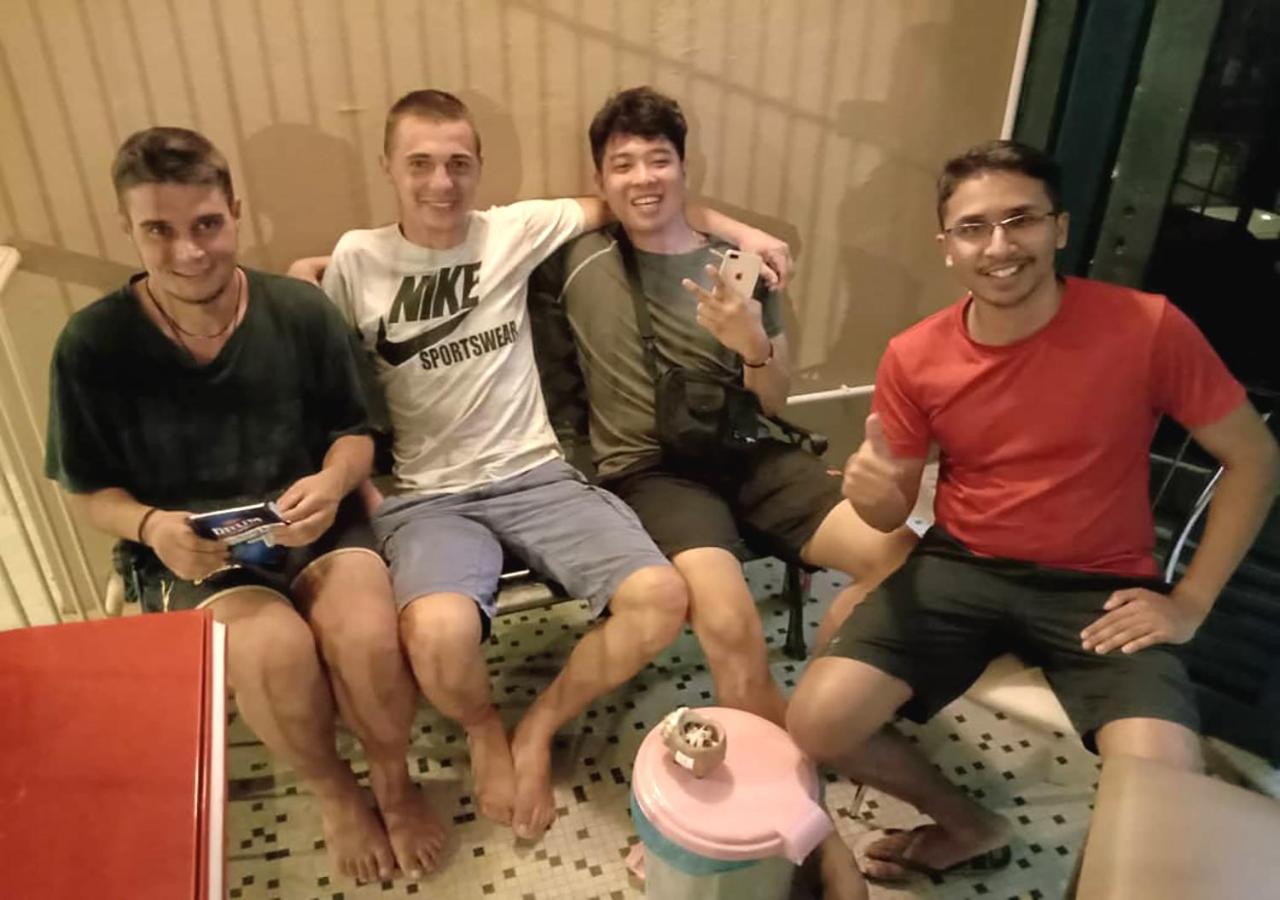 Atio Backpackers Kl Sentral Vandrerhjem Kuala Lumpur Eksteriør bilde